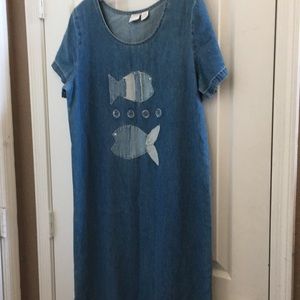FINAL MARKDOWN Ladies’ Bleu Bayou Dress (M)